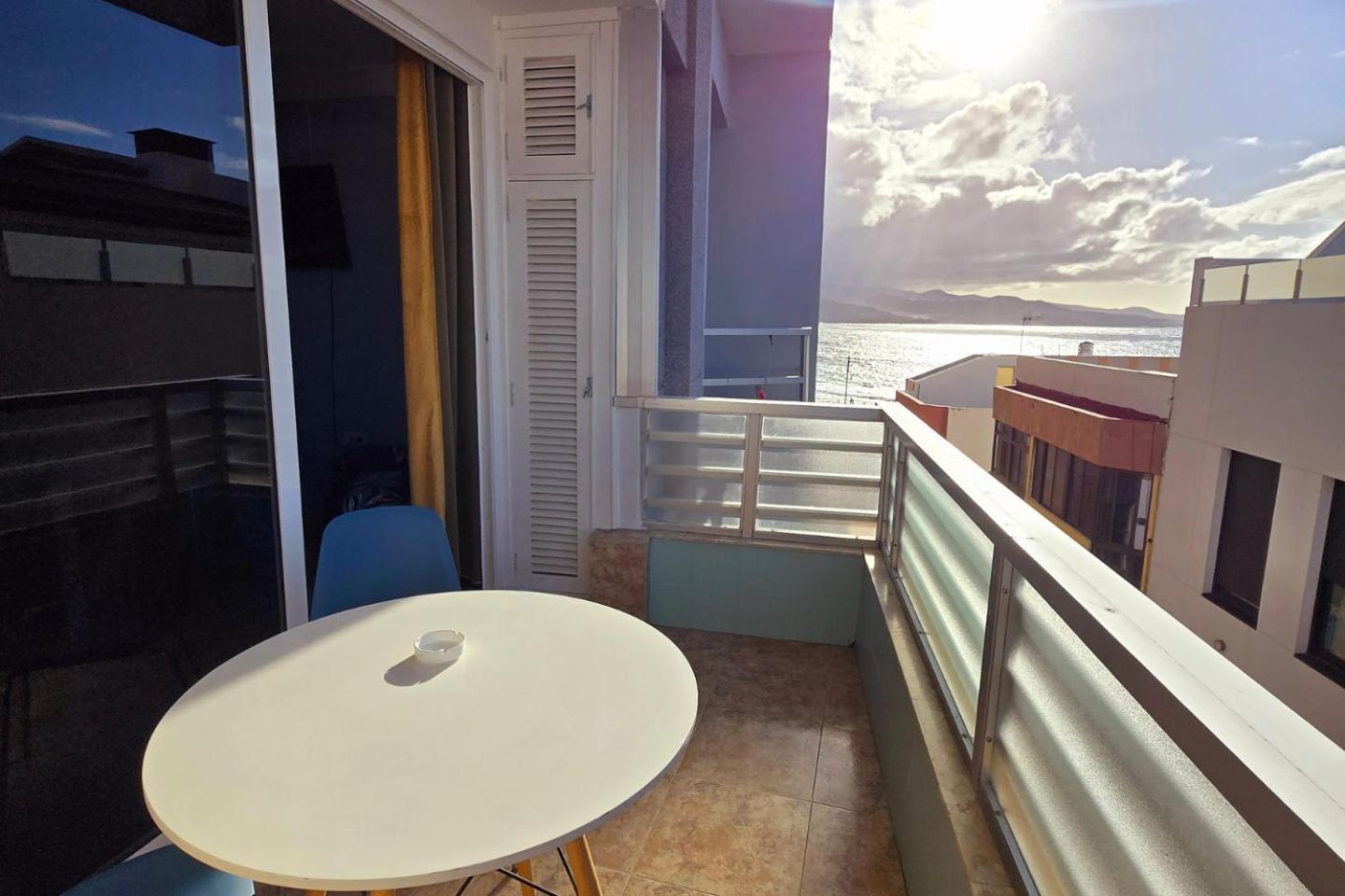 Casita Canaria Playa Beachfront Access & Lateral Ocean View With Terrace Las Palmas de Gran Canaria Extérieur photo